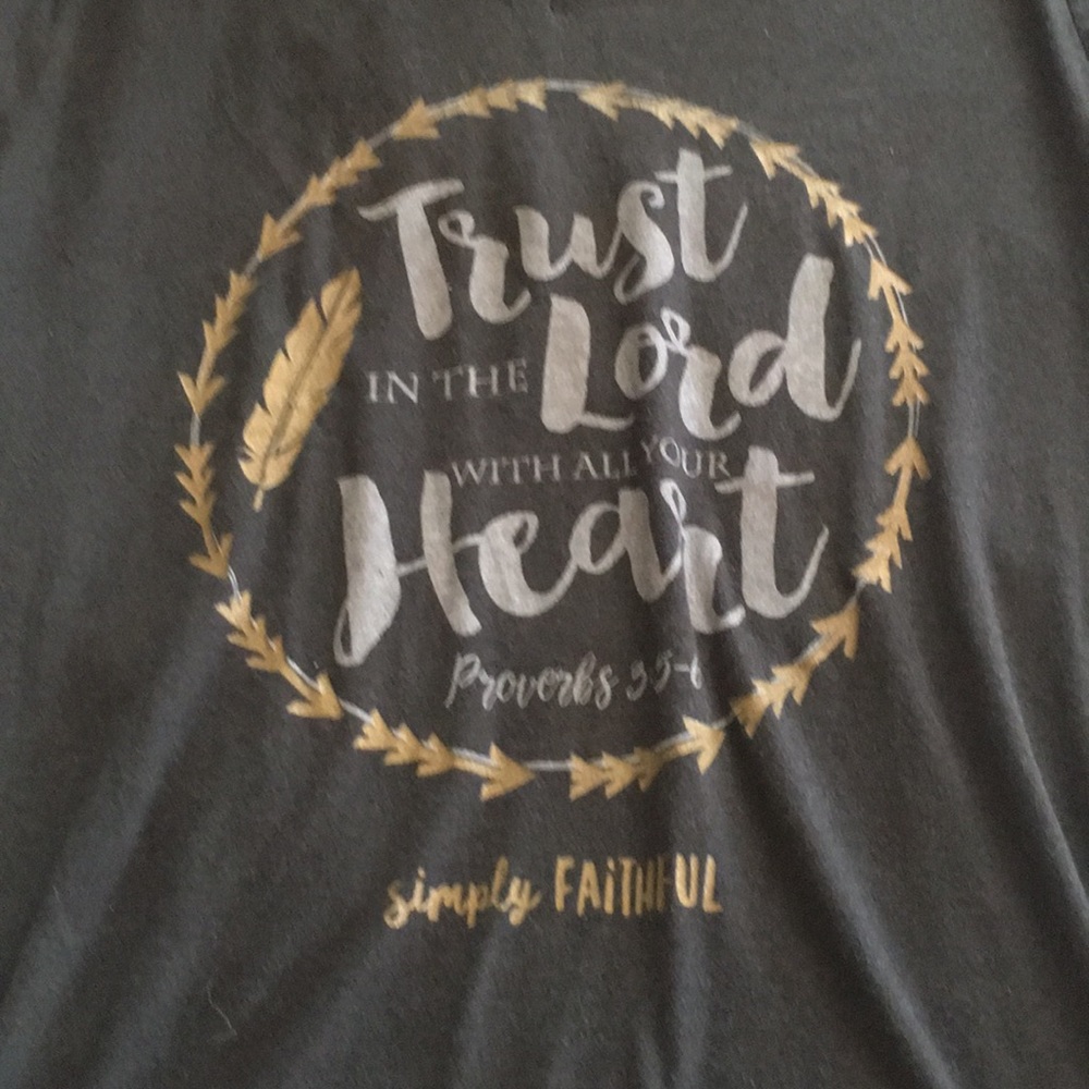 S O L D.     SIMPLY SOUTHERN simply faithful top! - Picture 4 of 5